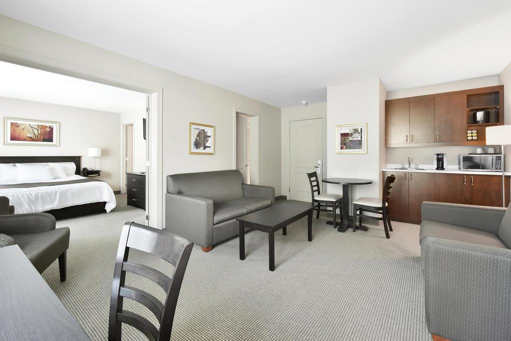 Hotel Le Versailles Saint-Sauveur-des-Monts Εξωτερικό φωτογραφία