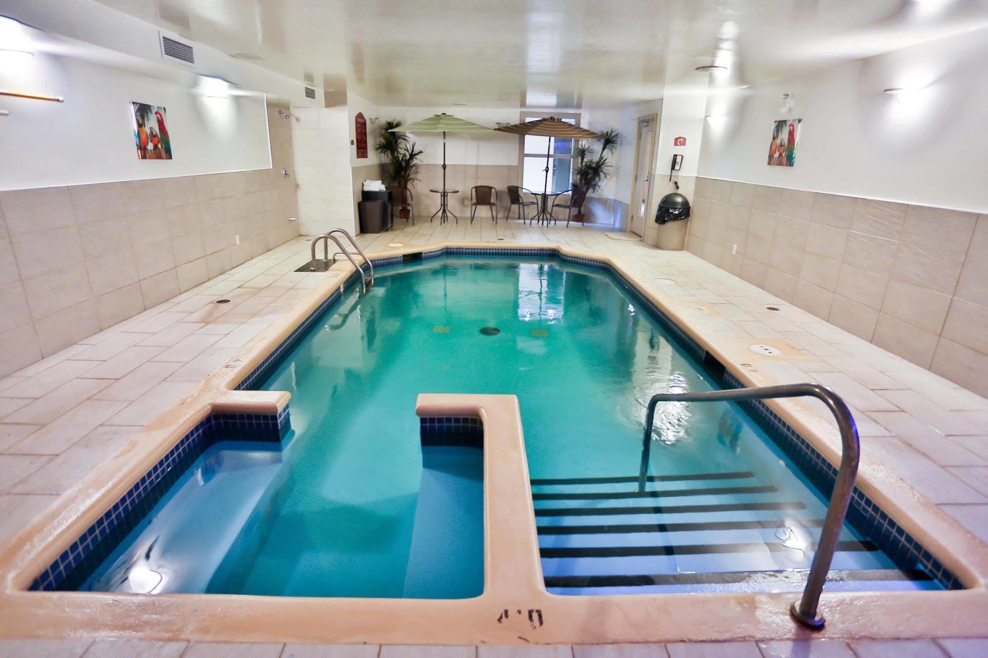 Hotel Le Versailles Saint-Sauveur-des-Monts Ανέσεις φωτογραφία